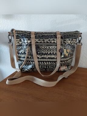 Sakroots Black & Cream Printed Tote Bag with Removable Strap Elephant